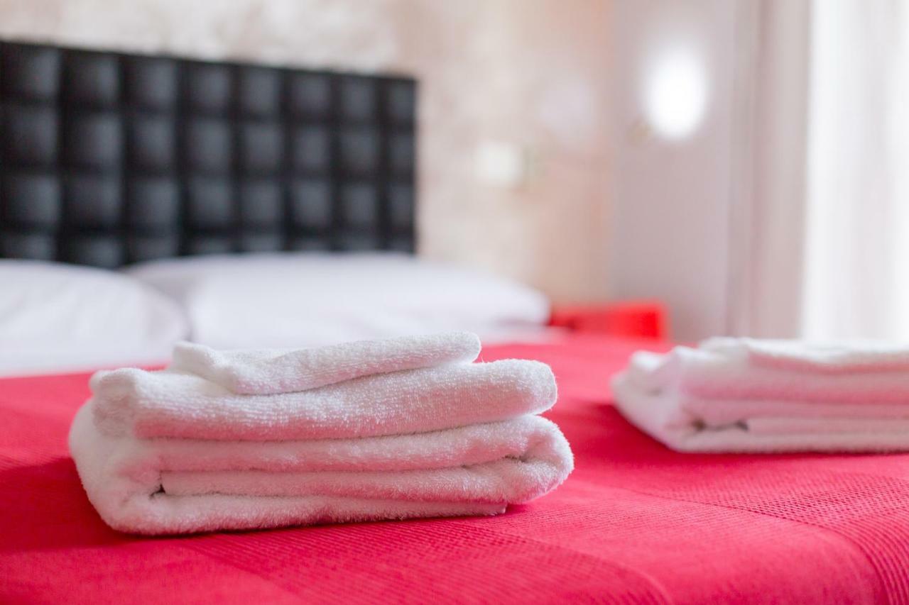 B&B Le City Montesilvano Marina Buitenkant foto