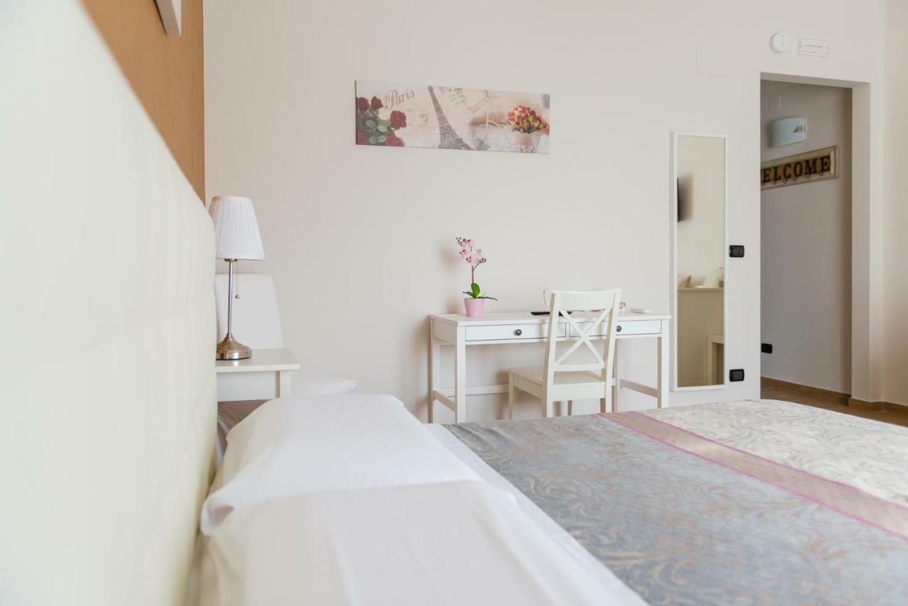 B&B Le City Montesilvano Marina Buitenkant foto